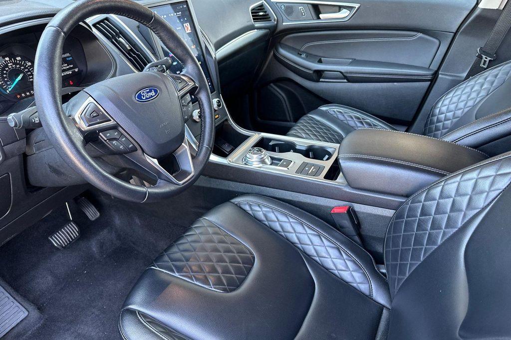 used 2024 Ford Edge car, priced at $25,800