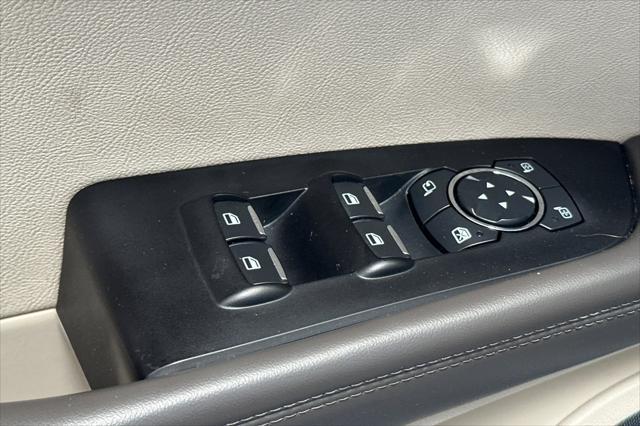 used 2020 Lincoln Nautilus car, priced at $26,800