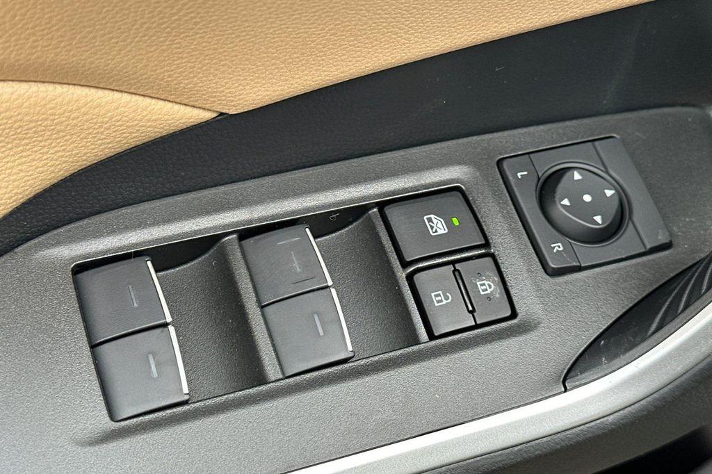 new 2025 Toyota RAV4 car, priced at $32,382