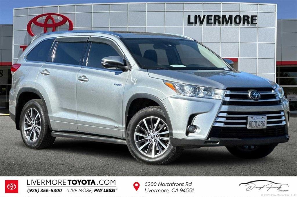 used 2018 Toyota Highlander Hybrid car, priced at $19,736