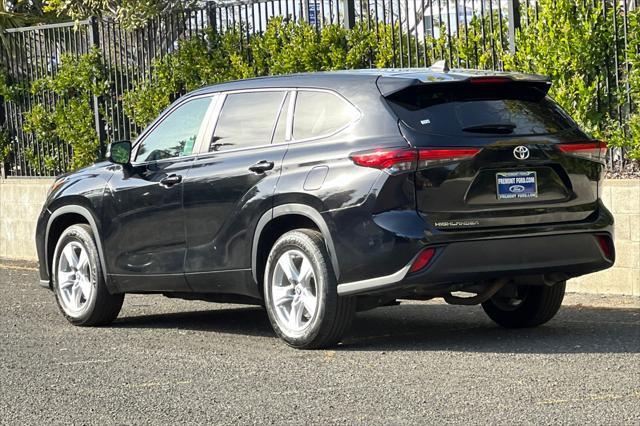 used 2023 Toyota Highlander car, priced at $35,651