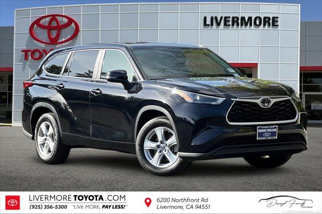 used 2023 Toyota Highlander car, priced at $35,651