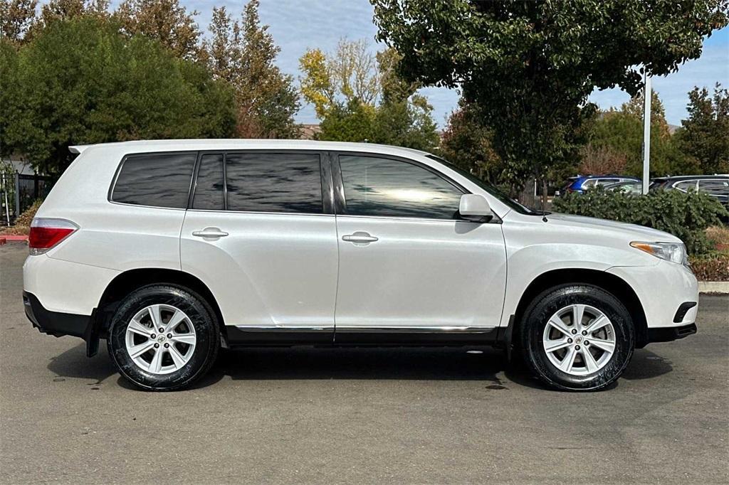 used 2012 Toyota Highlander car, priced at $9,888