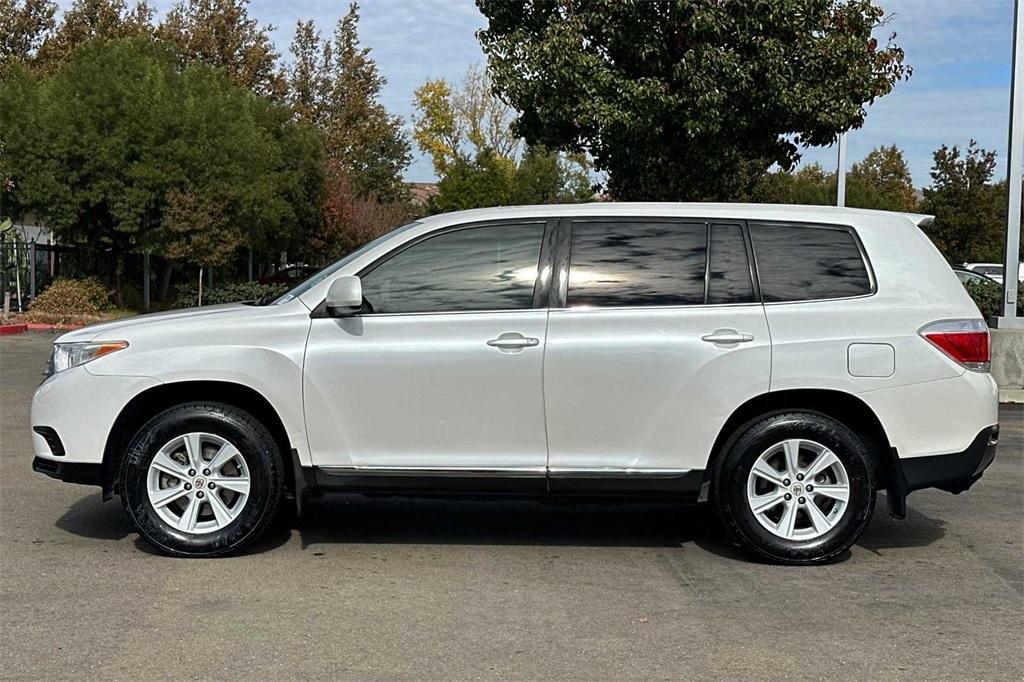 used 2012 Toyota Highlander car, priced at $9,888