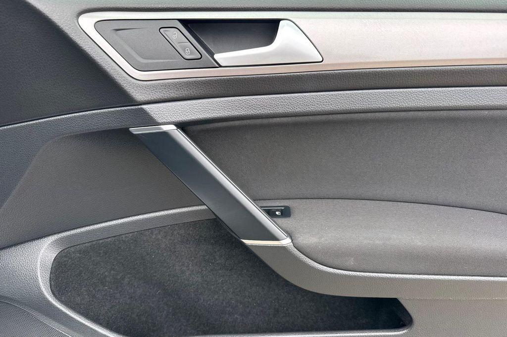 used 2016 Volkswagen e-Golf car, priced at $8,991