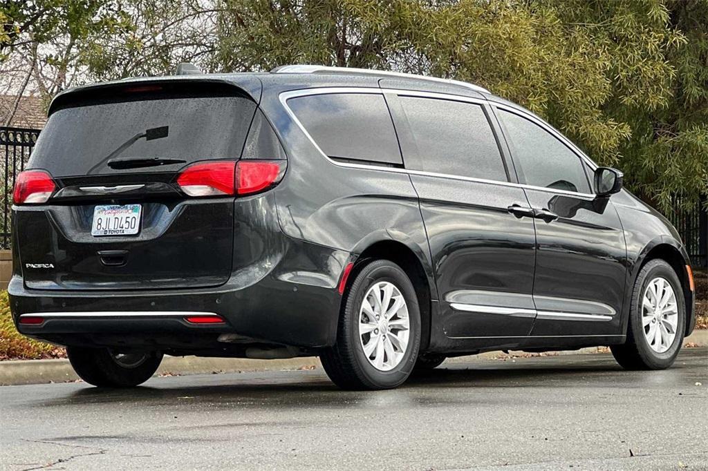 used 2019 Chrysler Pacifica car, priced at $16,835