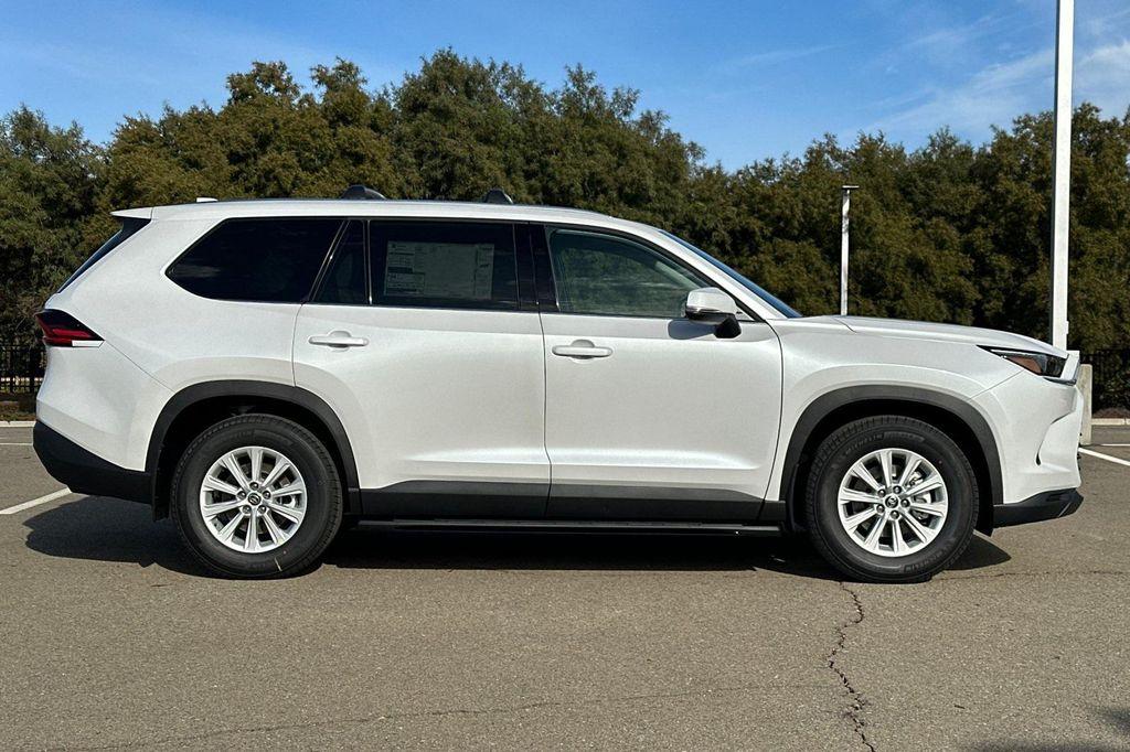 new 2026 Toyota Grand Highlander Hybrid car, priced at $52,011