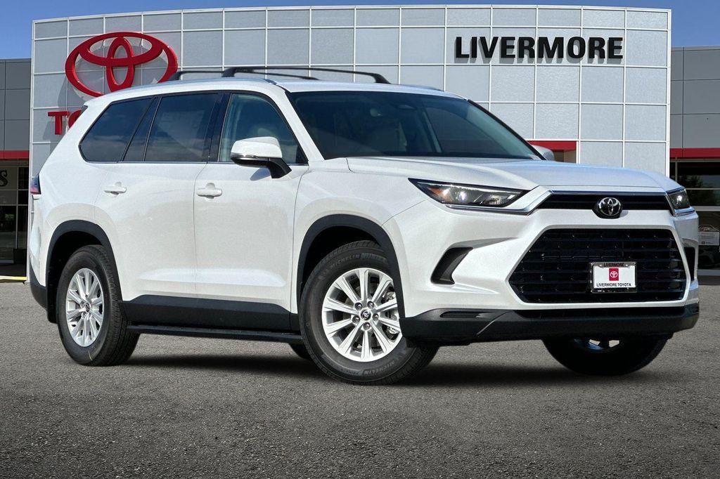new 2026 Toyota Grand Highlander Hybrid car, priced at $52,011