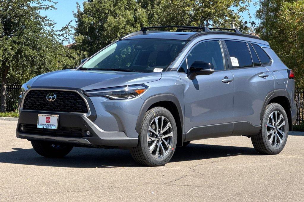new 2025 Toyota Corolla Cross car, priced at $32,032