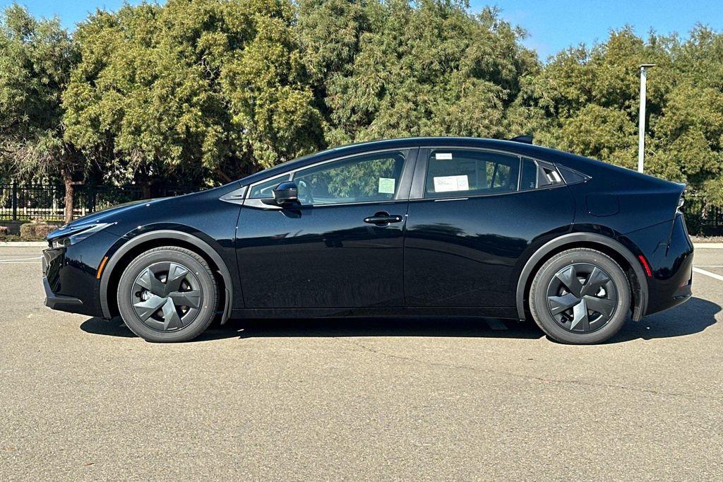 new 2026 Toyota Prius Plug-In Hybrid car, priced at $35,213