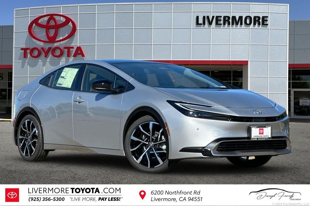 new 2026 Toyota Prius Plug-In Hybrid car, priced at $39,375