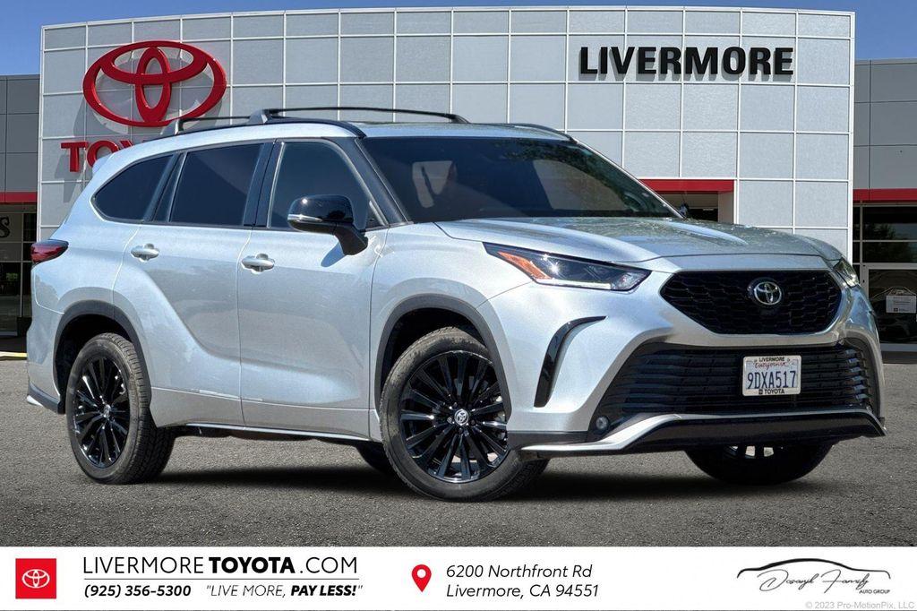 used 2023 Toyota Highlander car, priced at $35,680