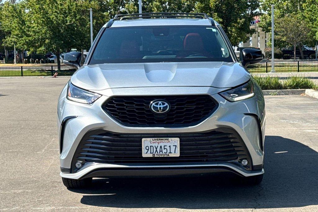 used 2023 Toyota Highlander car, priced at $35,680