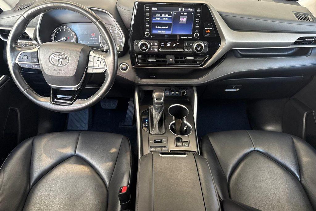 used 2021 Toyota Highlander car, priced at $29,495