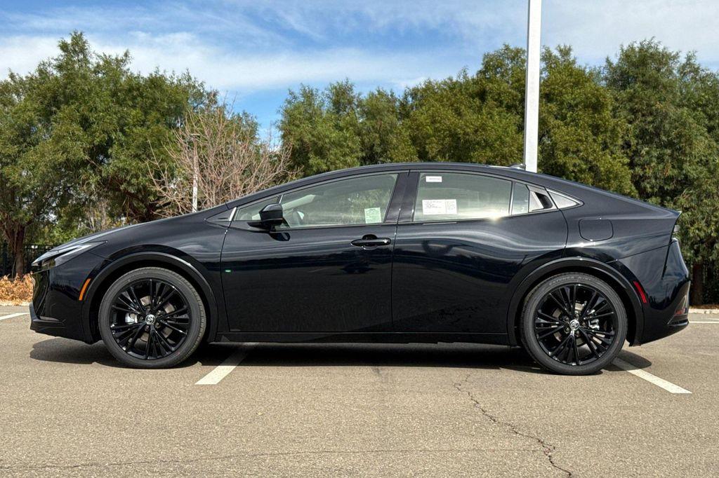 new 2026 Toyota Prius Plug-In Hybrid car, priced at $38,697