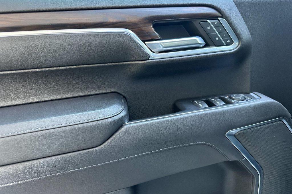 used 2022 GMC Sierra 1500 car, priced at $39,888