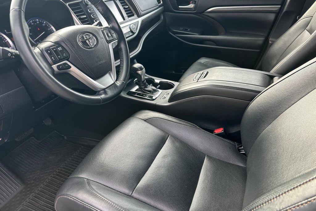 used 2018 Toyota Highlander car, priced at $27,857