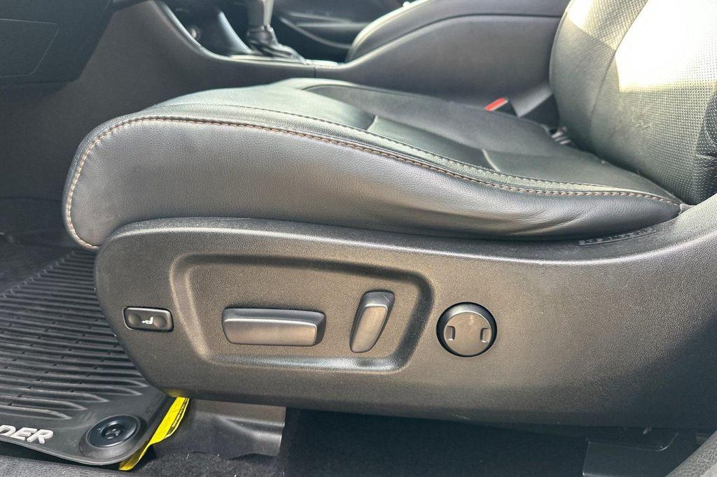 used 2018 Toyota Highlander car, priced at $27,857