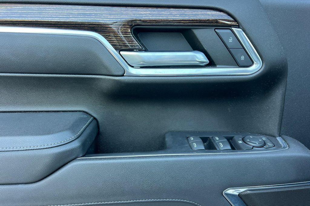 used 2023 GMC Sierra 1500 car, priced at $39,991