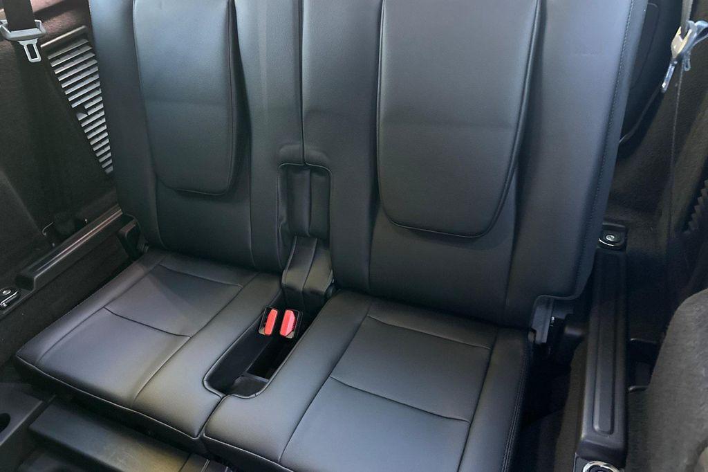 used 2019 Land Rover Discovery Sport car, priced at $13,288