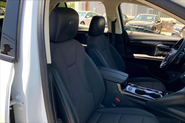 used 2022 Buick Envision car, priced at $25,622