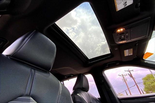 used 2021 Toyota Highlander car, priced at $34,981
