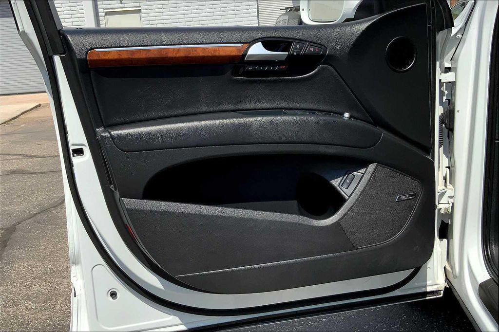 used 2015 Audi Q7 car, priced at $12,981