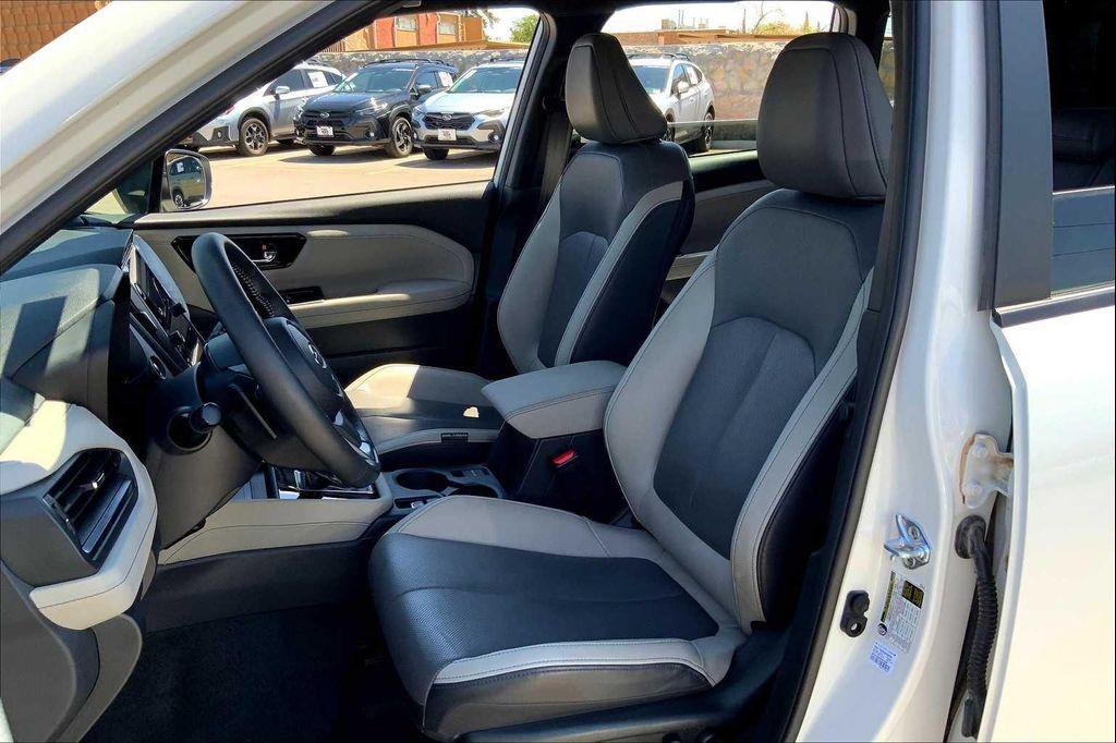 used 2025 Subaru Forester car, priced at $39,895