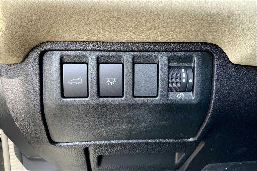 new 2025 Subaru Ascent car, priced at $50,217