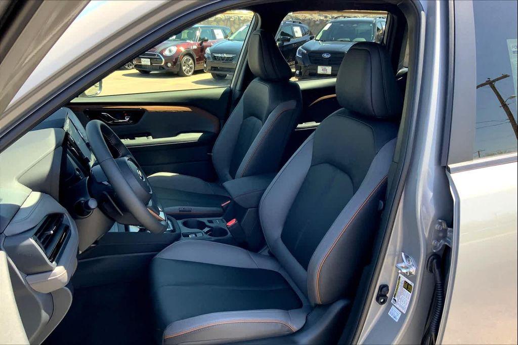 new 2025 Subaru Forester car, priced at $39,060