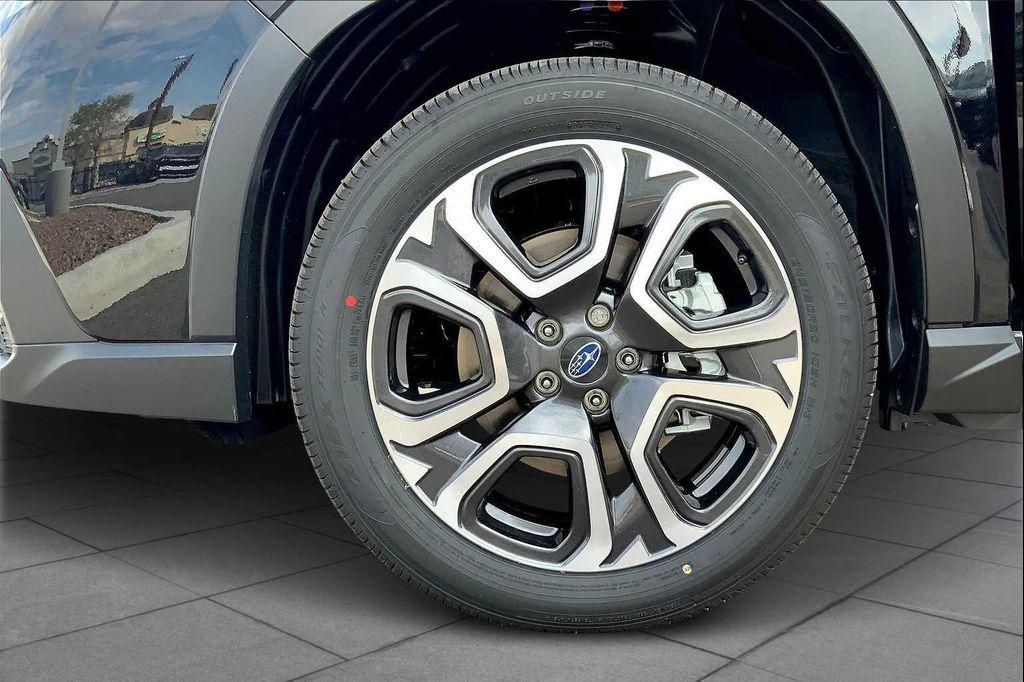 new 2025 Subaru Ascent car, priced at $53,703