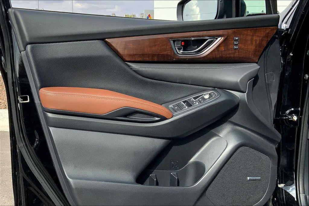 new 2025 Subaru Ascent car, priced at $53,703