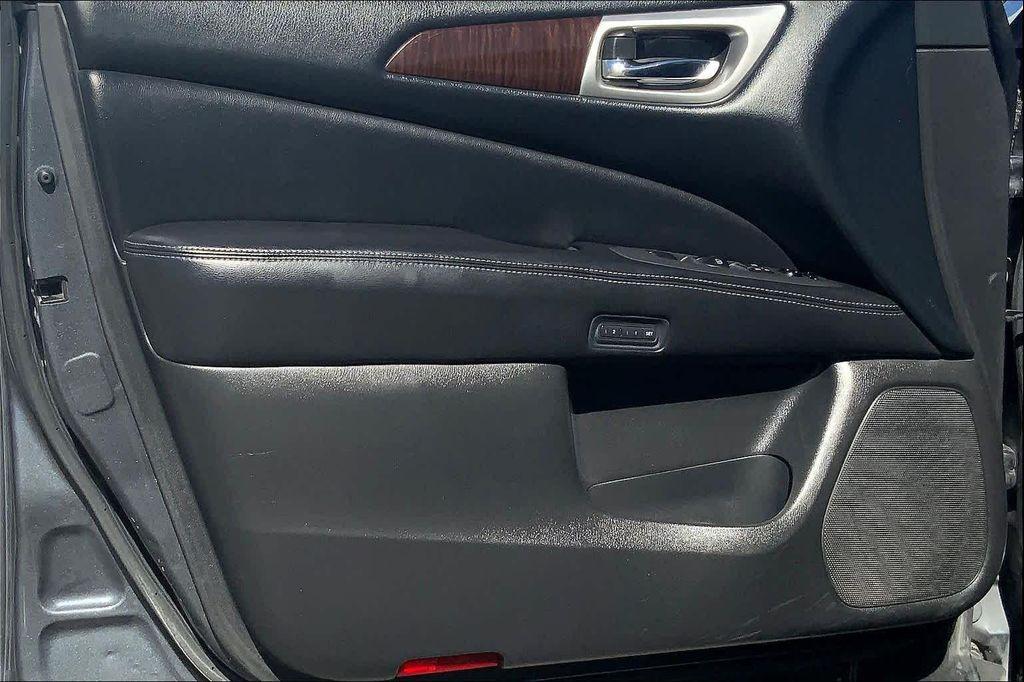 used 2013 Nissan Pathfinder car, priced at $8,981