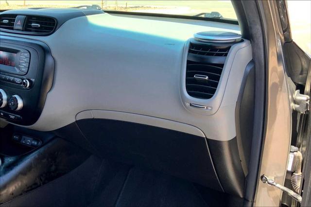 used 2016 Kia Soul car, priced at $9,981