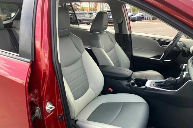 used 2021 Toyota RAV4 car, priced at $29,260