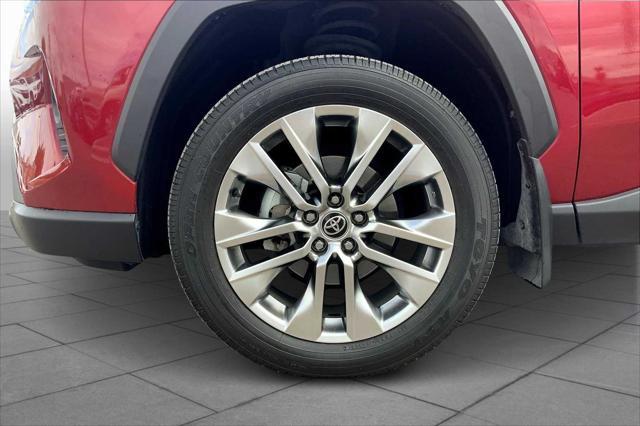 used 2021 Toyota RAV4 car, priced at $29,260