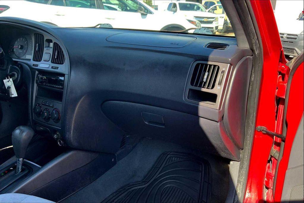 used 2005 Hyundai Elantra car, priced at $3,981
