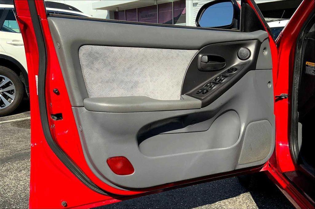 used 2005 Hyundai Elantra car, priced at $3,981