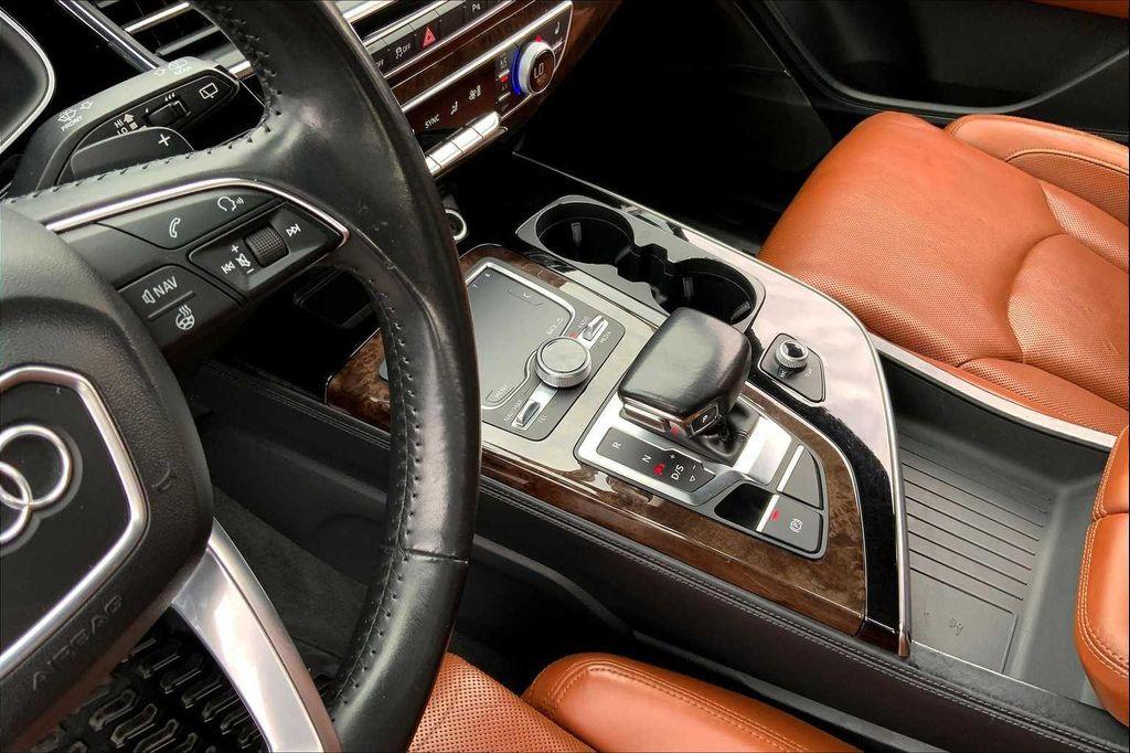 used 2018 Audi Q7 car, priced at $19,992