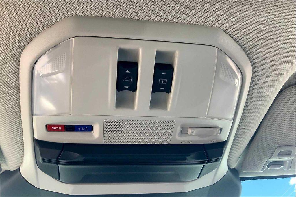 new 2025 Subaru Ascent car, priced at $50,217