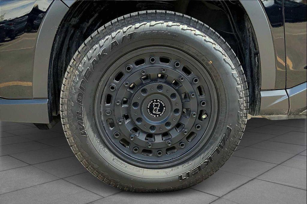 used 2023 Subaru Ascent car, priced at $33,950