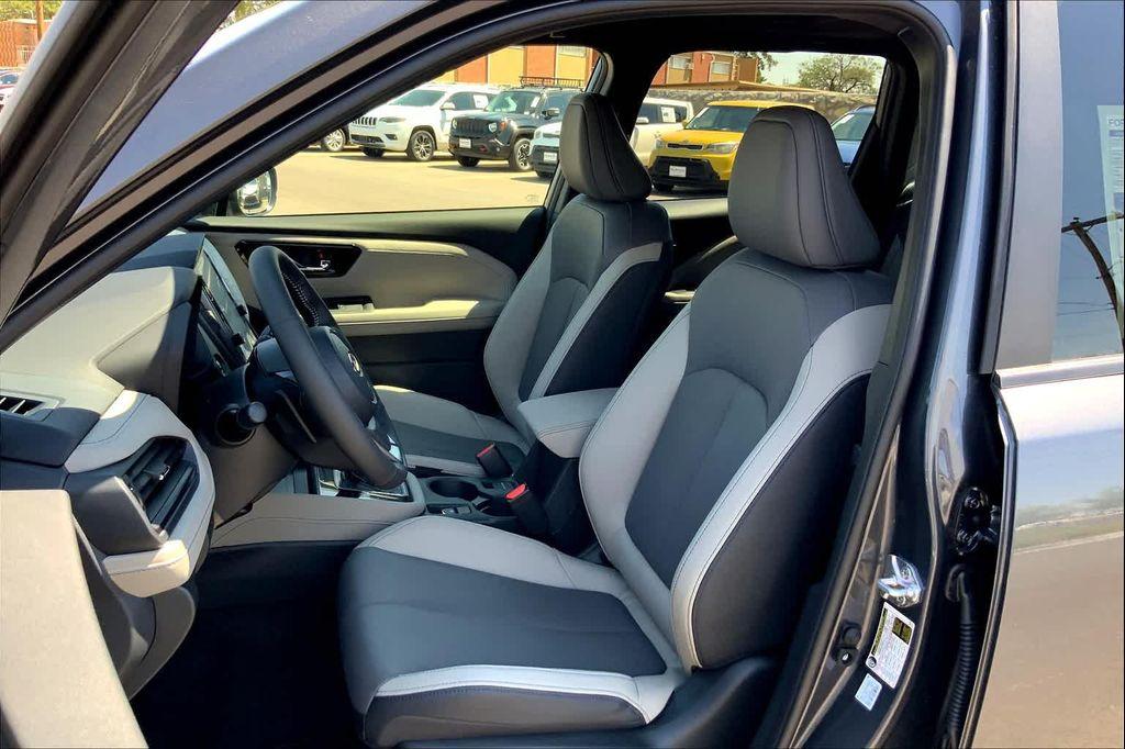 used 2025 Subaru Forester car, priced at $35,981
