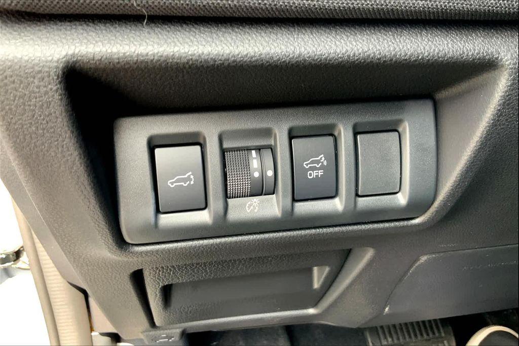 new 2025 Subaru Outback car, priced at $38,102