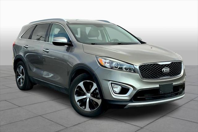 used 2018 Kia Sorento car, priced at $18,174