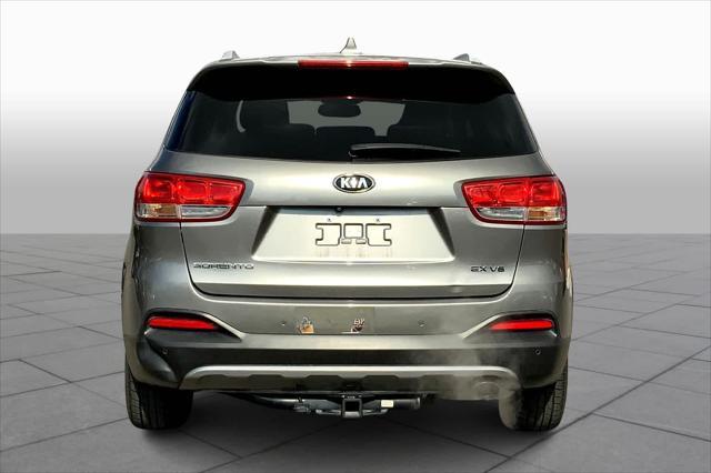 used 2018 Kia Sorento car, priced at $18,174