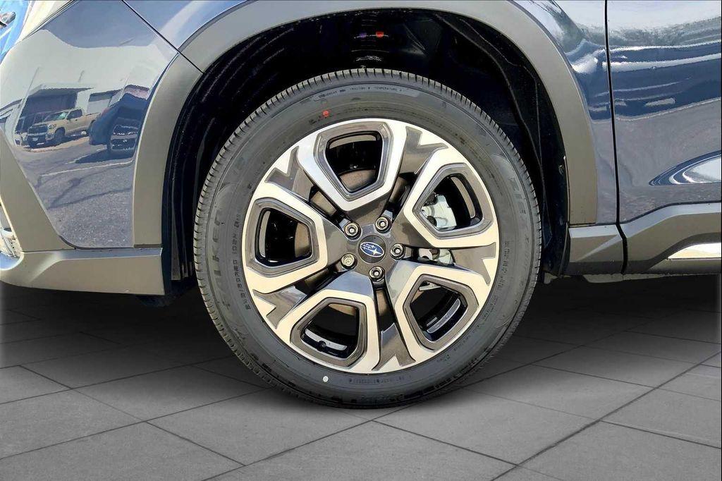 new 2025 Subaru Ascent car, priced at $53,703