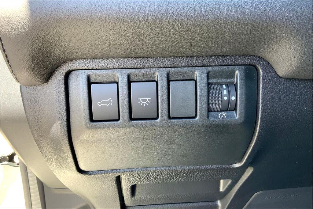 new 2025 Subaru Ascent car, priced at $51,454