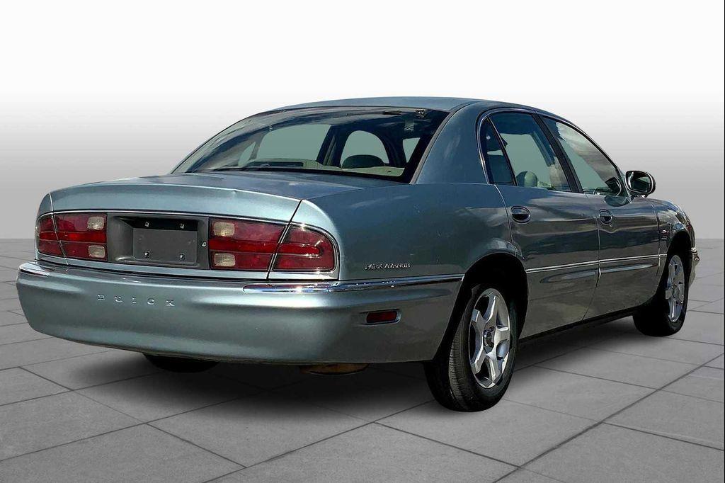used 2004 Buick Park Avenue car, priced at $5,981