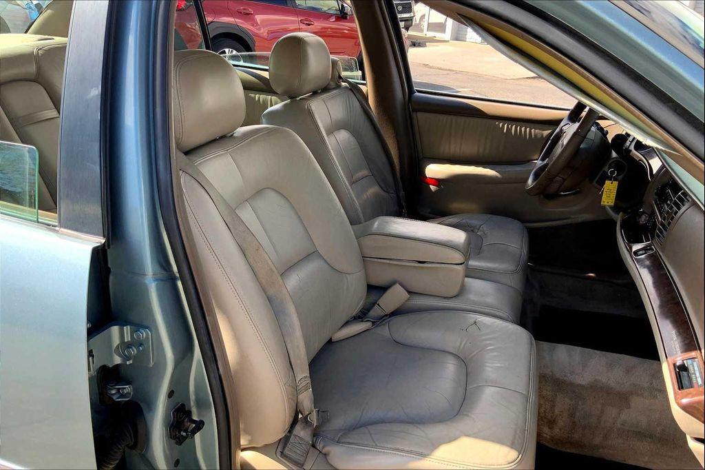 used 2004 Buick Park Avenue car, priced at $5,981