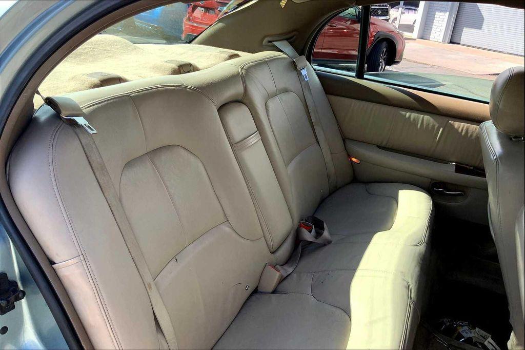 used 2004 Buick Park Avenue car, priced at $5,981